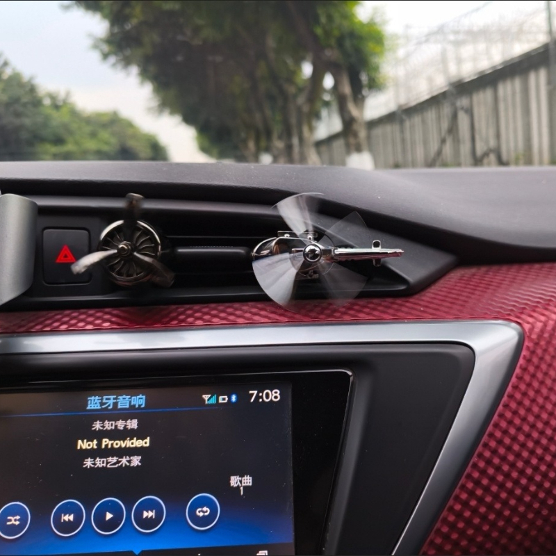 Car Air Vent Clip Fan Airplane - Aromatherapy Diffuser review and price